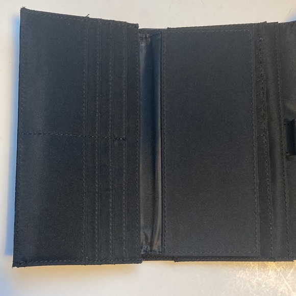 New Nine West Black Wallet - Picture 4 of 8